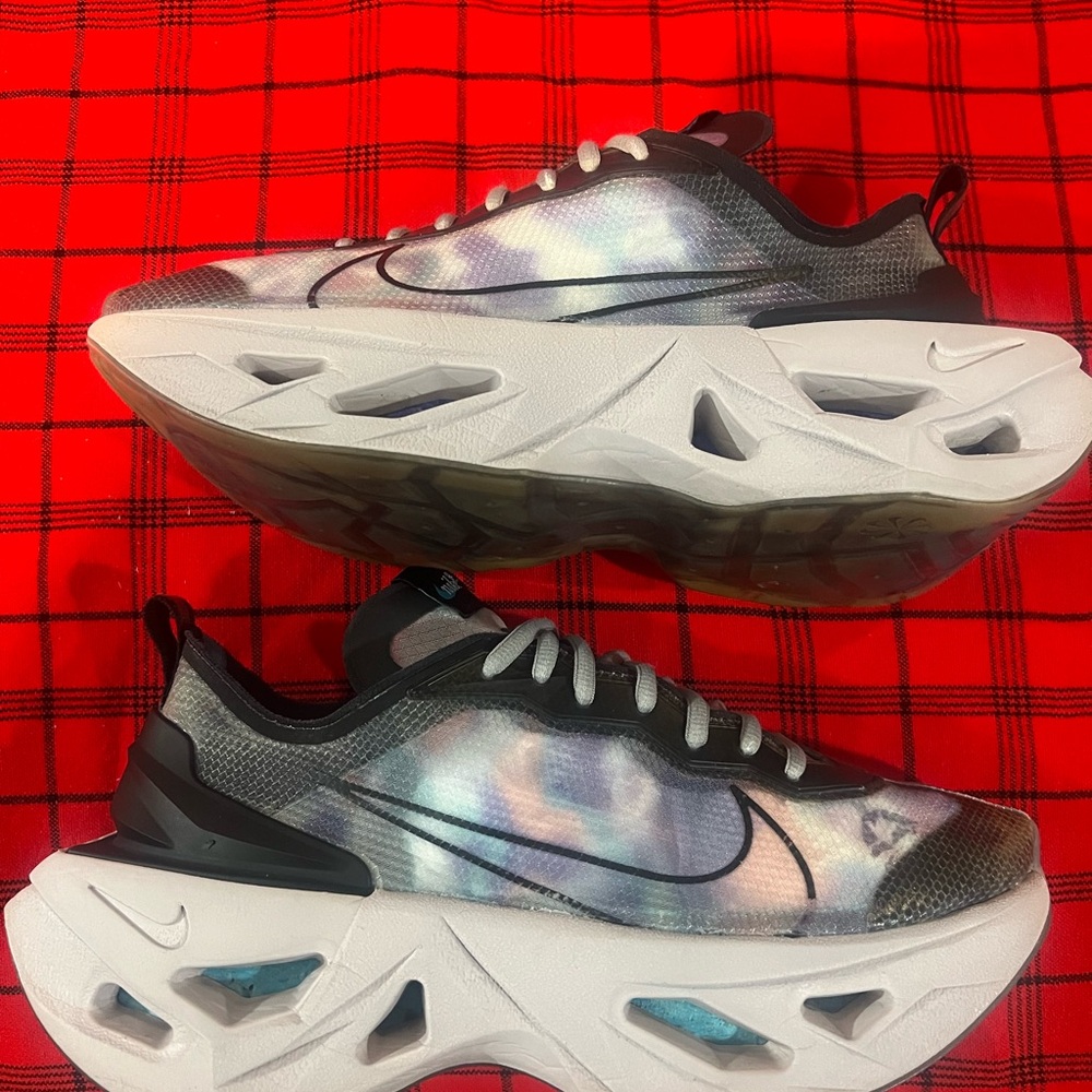 Nike vita night aqua sneakers